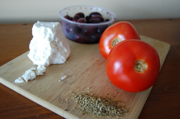 Feta and Kalamata Olive Baked Tomatoes Ingredients